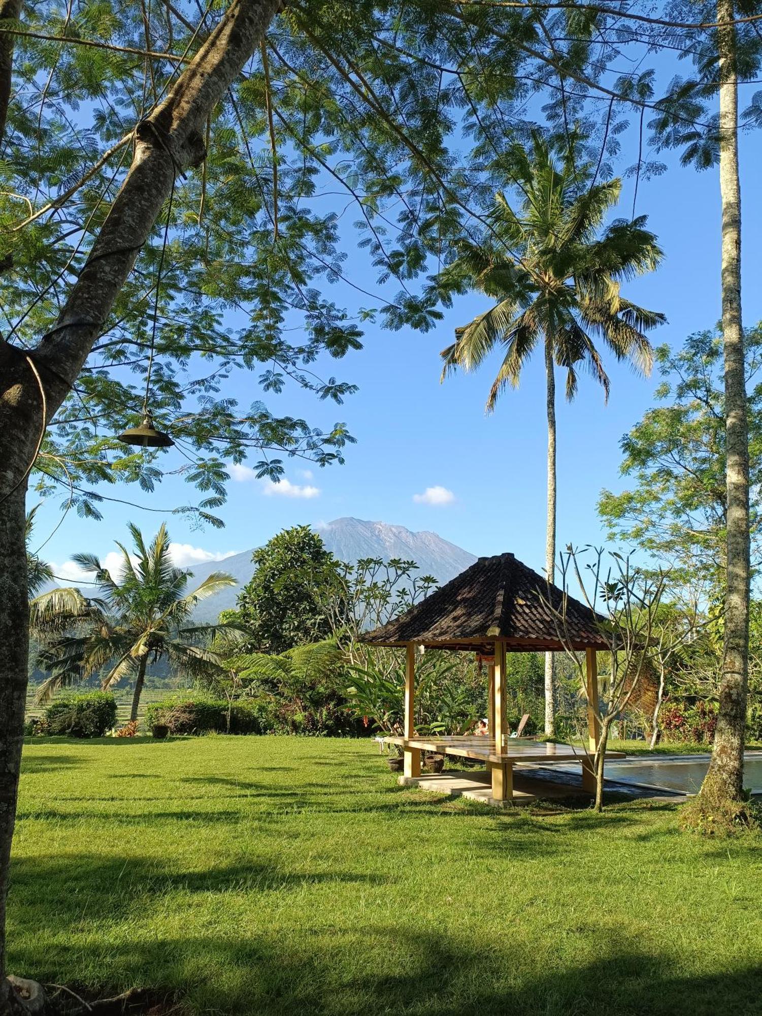 Mahagiri Resort & Restaurant Menanga Extérieur photo